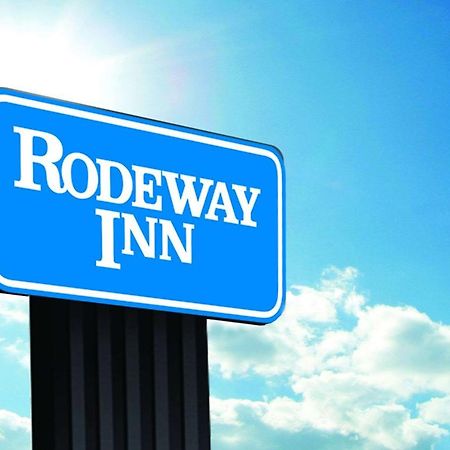 Rodeway Inn Concord Exterior photo