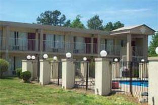 Rodeway Inn Concord Exterior photo
